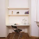 Cozy Two-Bedroom Apartment In Citta Studi Area
