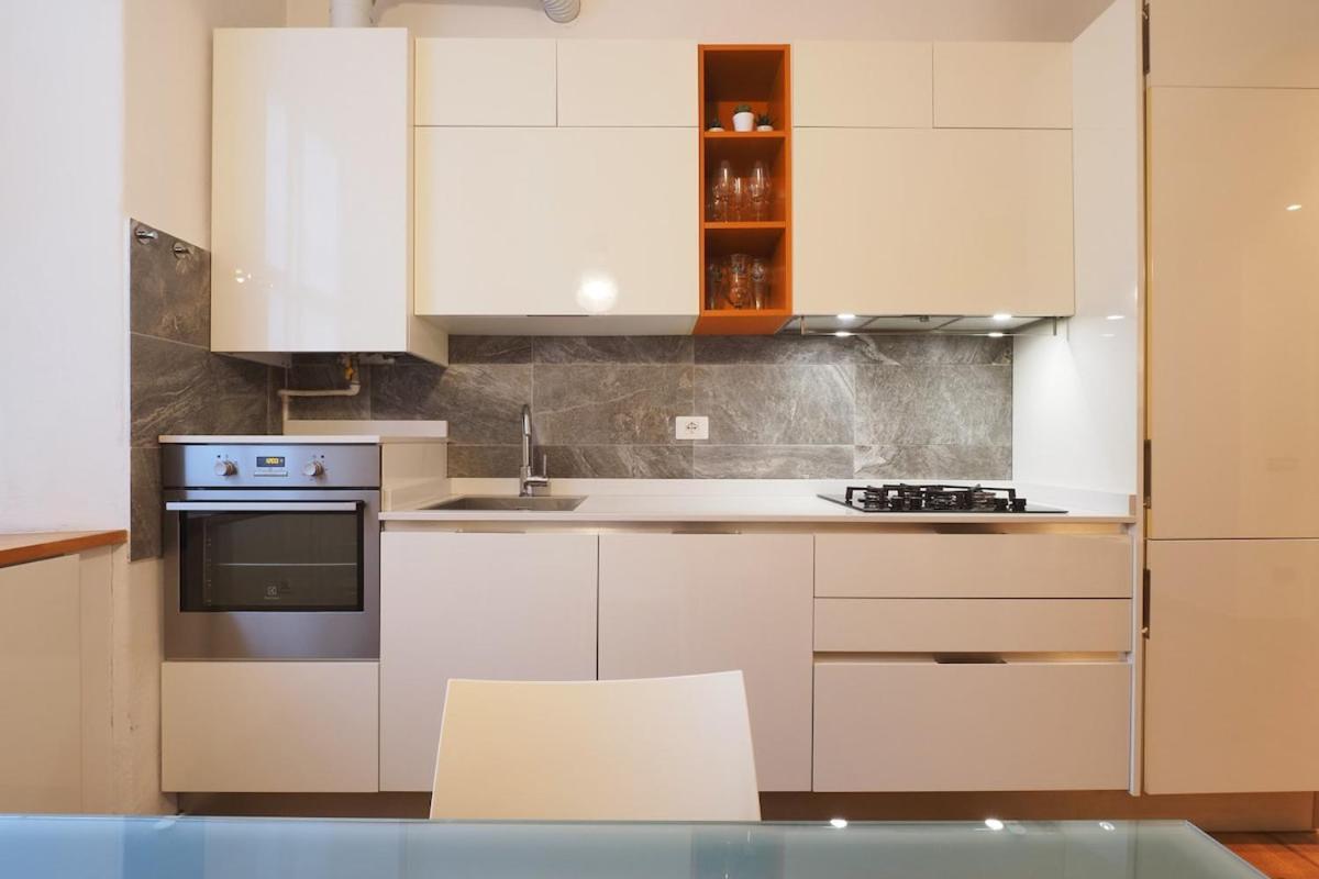 Apartment Cozy Two-bedroom In Citta Studi Area *